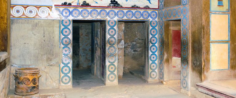 knossos_interiors.jpg